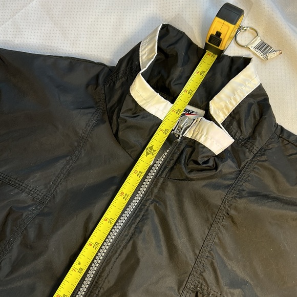 Vintage 90’s Nike Light Jacket Youth Size L(14-16) Windbreaker Retro - Picture 5 of 5